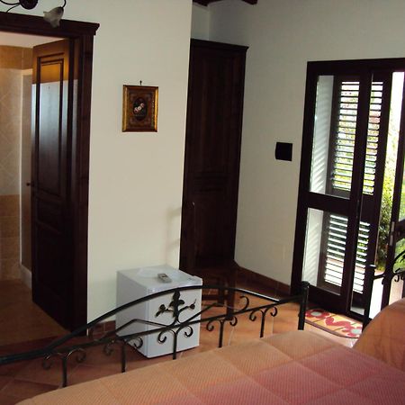 Agriturismo Il Pozzo Antico Mascali Exteriér fotografie